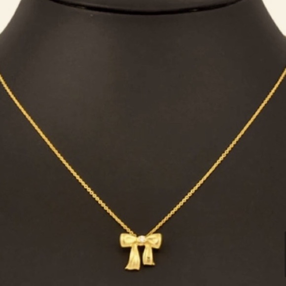 Retired Tiffany and Co. 18K Bow & Tiffany Diamond! - Picture 6 of 6